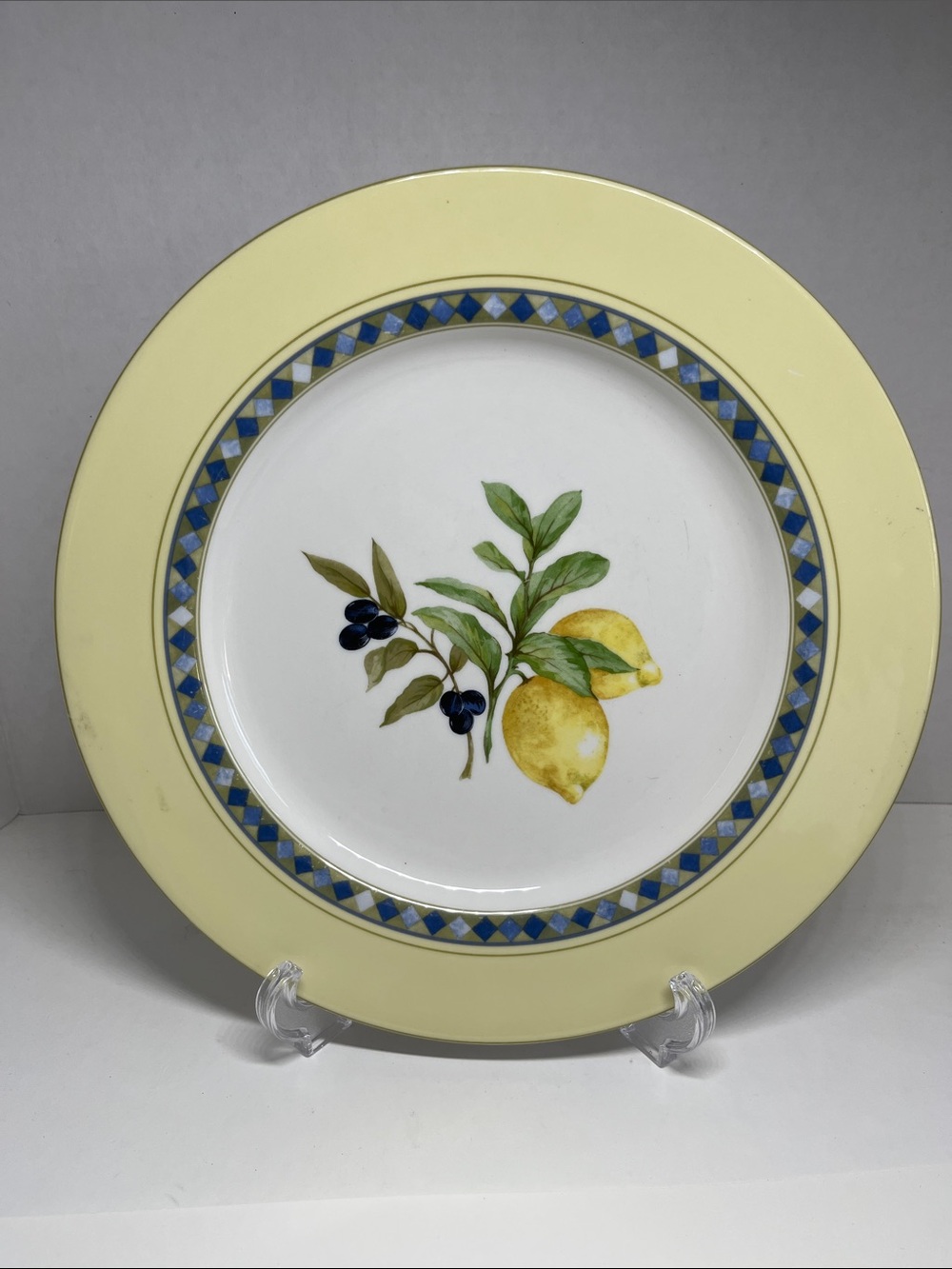 Royal Doulton Carmina Yellow Lemon and Blue Border Dinner Plate